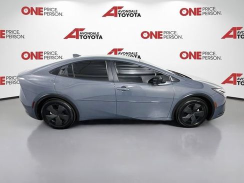 Certified 2024 Toyota Prius LE FWD image 8