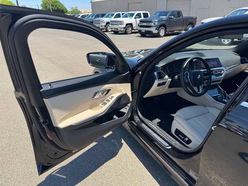 Used 2021 BMW 330i Sedan w/ Convenience Package RWD image 22
