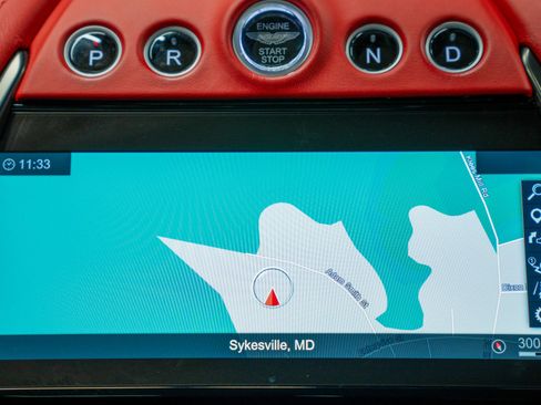 Used 2021 Aston Martin DBX -AML Color, Indulgence Pack, D image 16