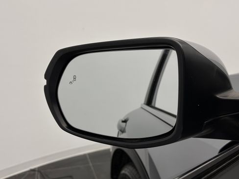 Used 2022 Honda CR-V EX-L image 14