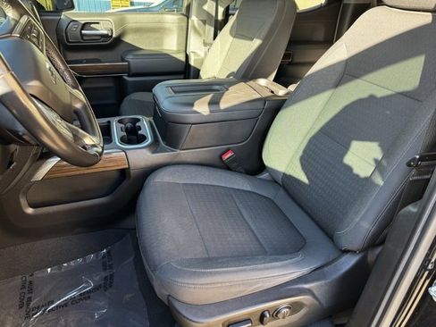 Certified 2021 Chevrolet Silverado 1500 RST w/ Z71 Off-Road Package image 5