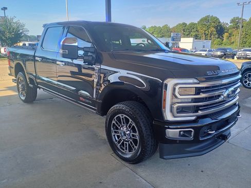 Used 2024 Ford F250 Limited w/ FX4 Off-Road Package AWD/4WD image 8
