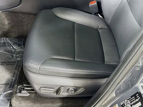 Certified 2024 Toyota Land Cruiser image 18