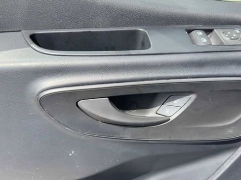 Used 2023 Mercedes-Benz Sprinter 2500 image 19