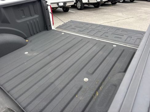 Used 2022 Ford F150 XL w/ Equipment Group 101A High AWD/4WD image 9