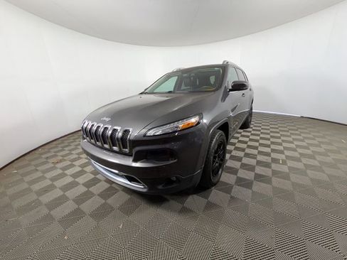 Used 2015 Jeep Cherokee Limited AWD/4WD image 24