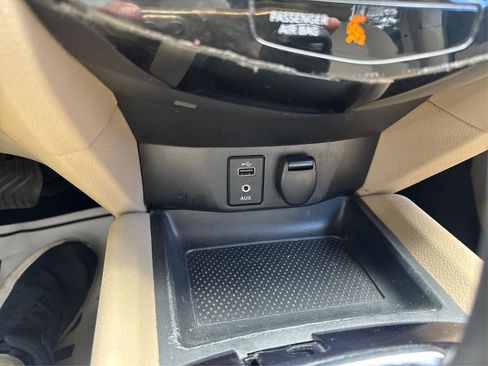Used 2017 Nissan Rogue S w/ S Appearance Package FWD image 29