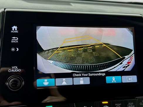 Used 2019 Honda Odyssey Elite image 14