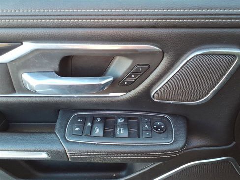 Certified 2019 RAM 1500 Laramie image 21