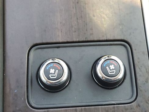 Used 2020 Nissan Murano Platinum image 34