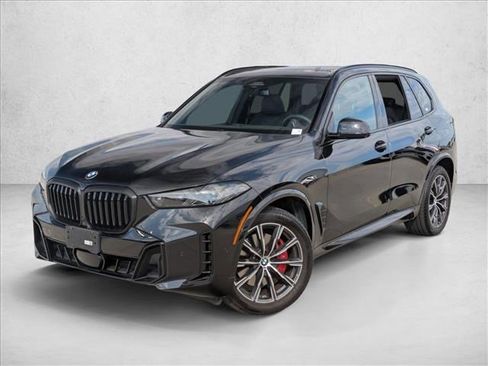 Used 2024 BMW X5 xDrive40i w/ M Sport Package image 1