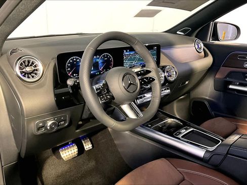New 2026 Mercedes-Benz GLA 250 4MATIC image 9