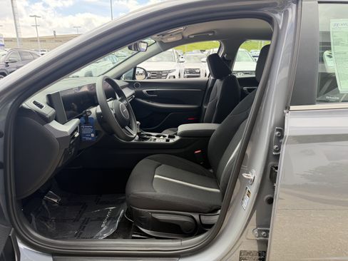 New 2026 Hyundai Sonata SE FWD image 25