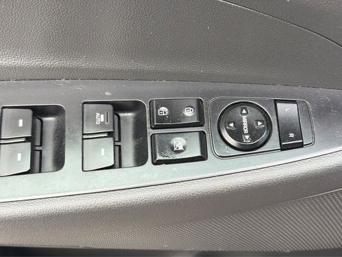 Used 2018 Hyundai Tucson SEL image 33