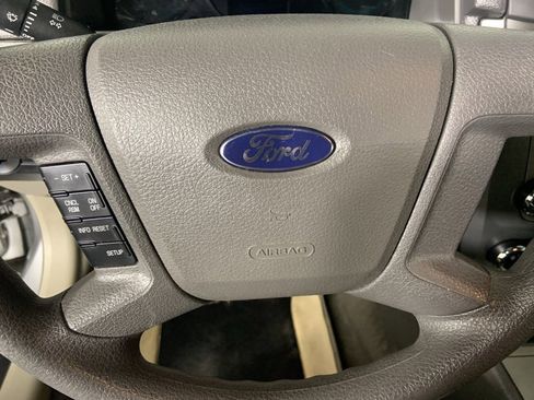 Used 2011 Ford Fusion S image 28