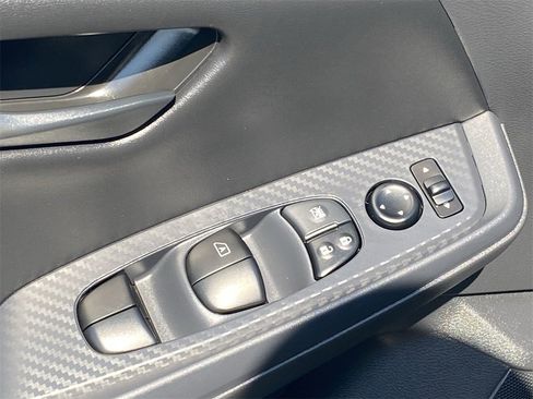 New 2025 Nissan Sentra S image 18