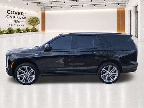 Certified 2026 Cadillac Escalade Platinum Sport w/ LPO, Floor Liner Package AWD/4WD image 14