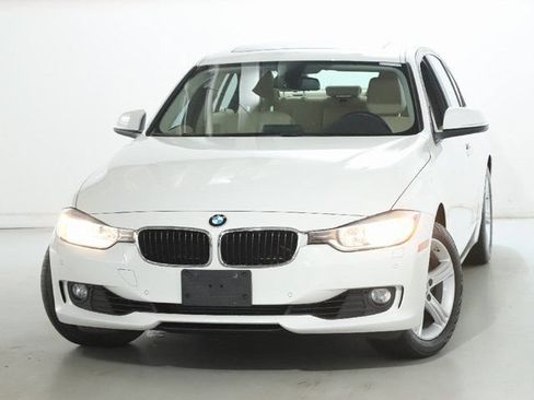 Used 2015 BMW 328i xDrive Sedan AWD/4WD image 3