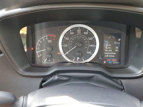 Used 2022 Toyota Corolla LE image 22