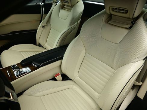 Used 2013 Mercedes-Benz SL 550 image 11