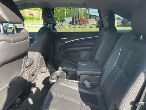 Used 2017 Acura MDX SH-AWD w/ Advance Package image 15