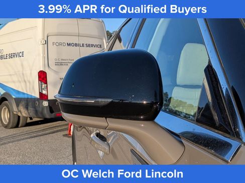 Certified 2025 Lincoln Aviator Reserve RWD image 14