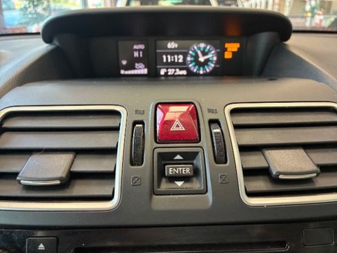 Used 2017 Subaru Forester 2.5i Limited image 24