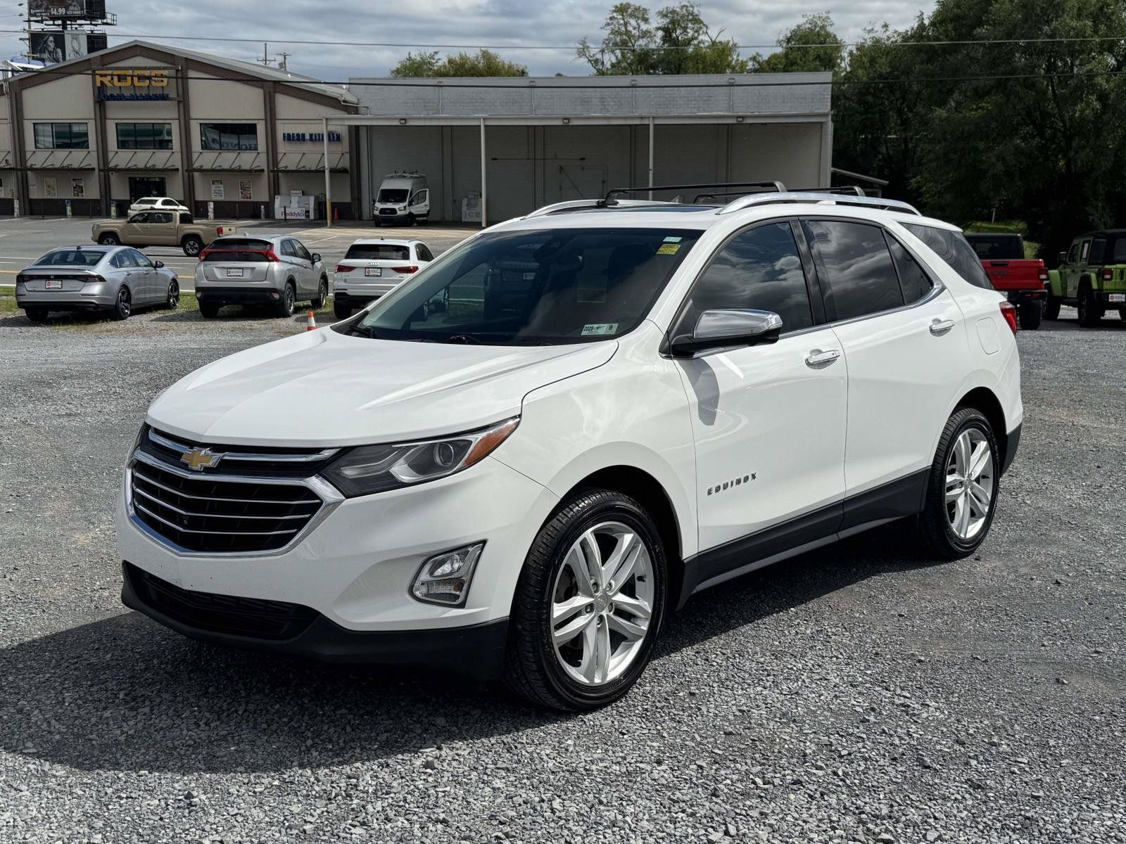Used 2020 Chevrolet Equinox Premier AWD/4WD image 28