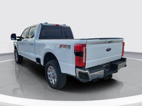 Certified 2024 Ford F350 Lariat w/ Lariat Ultimate Package AWD/4WD image 4