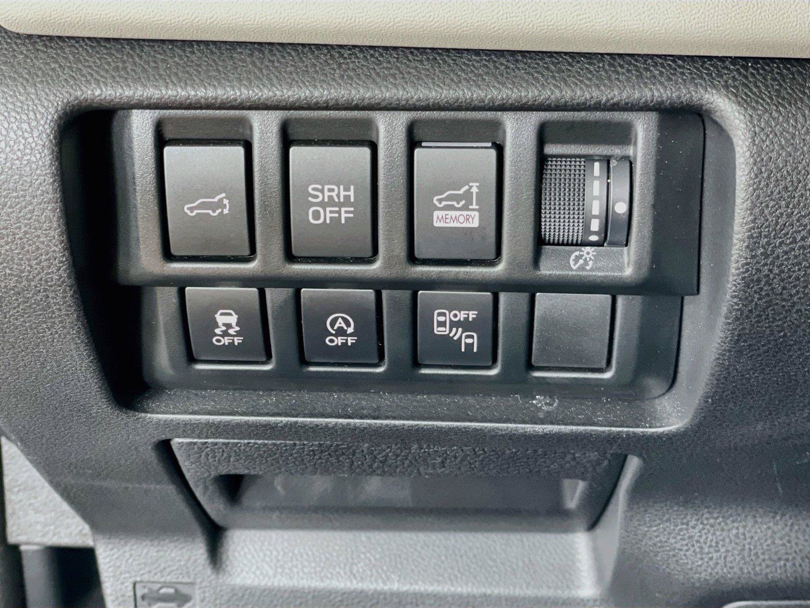 Used 2023 Subaru Forester Limited AWD/4WD image 14