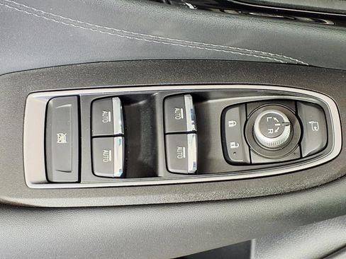 Certified 2023 Subaru Outback Touring AWD/4WD image 15