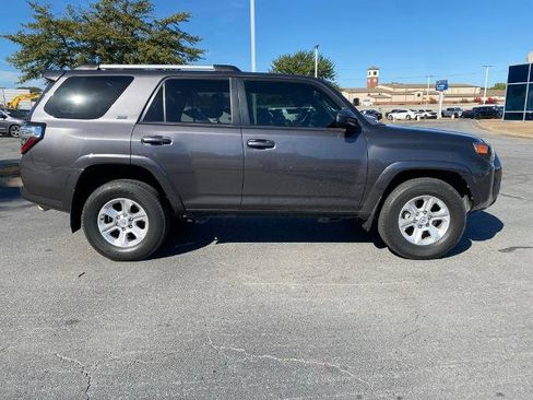 Used 2022 Toyota 4Runner SR5 image 8