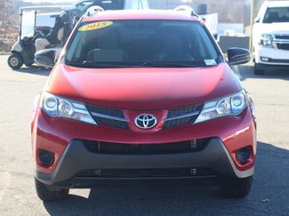 Used 2015 Toyota RAV4 LE video 2