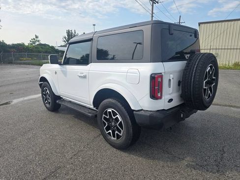 Used 2022 Ford Bronco Outer Banks AWD/4WD image 6