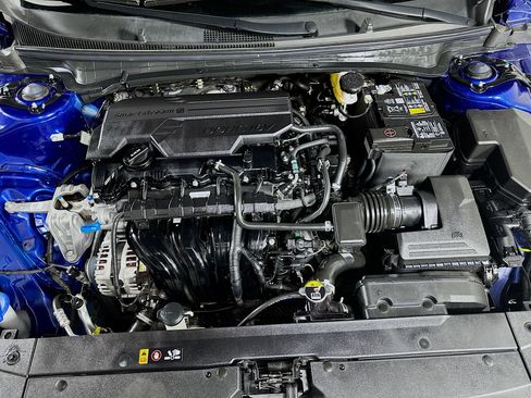 Used 2025 Kia K4 LXS image 32