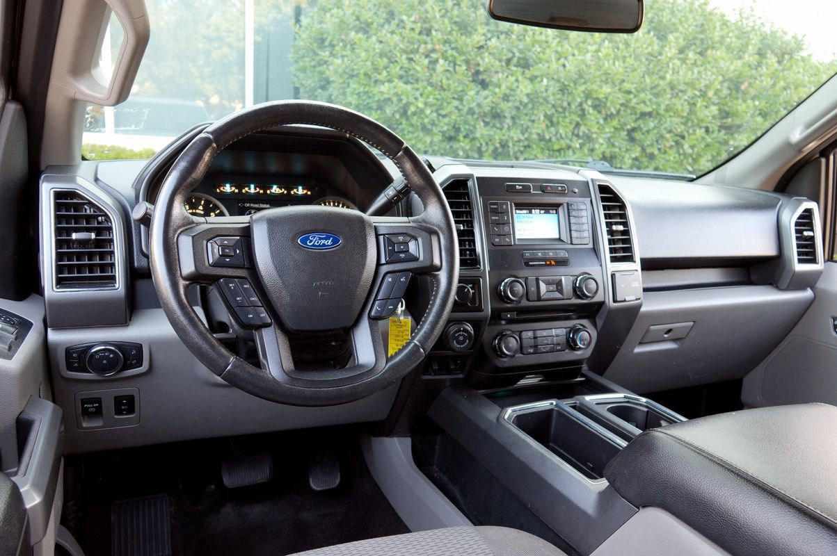 Used 2018 Ford F150 XLT w/ Equipment Group 301A Mid RWD image 5
