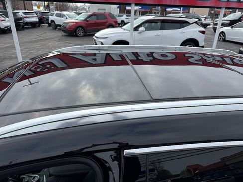 Used 2025 Cadillac XT5 Premium Luxury image 15