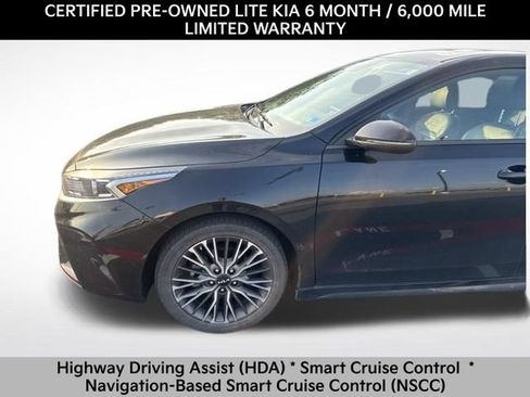Used 2022 Kia Forte GT-Line w/ GT-Line Premium Package FWD image 9