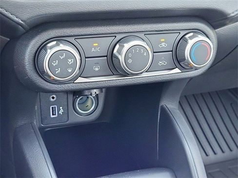 New 2025 Nissan Versa S w/ Trunk Package image 15