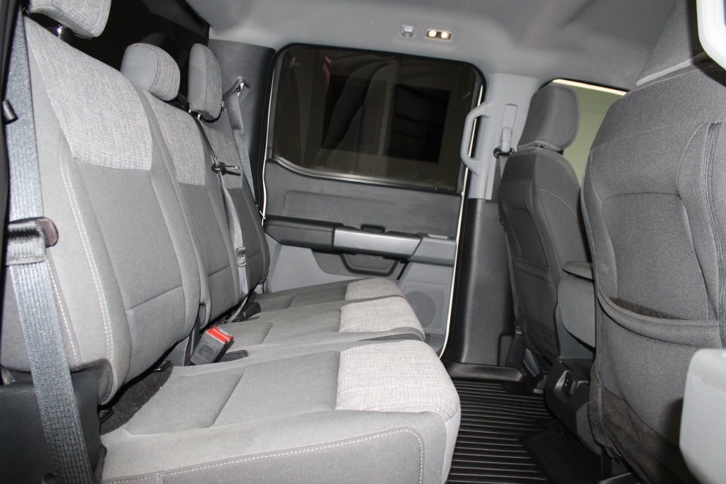 Used 2023 Ford F150 XLT AWD/4WD image 30