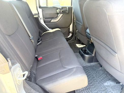 Used 2014 Jeep Wrangler Unlimited Sport w/ Dual Top Group image 34