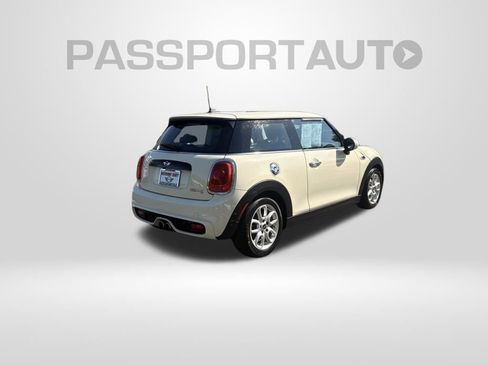 Used 2018 MINI Cooper S image 6