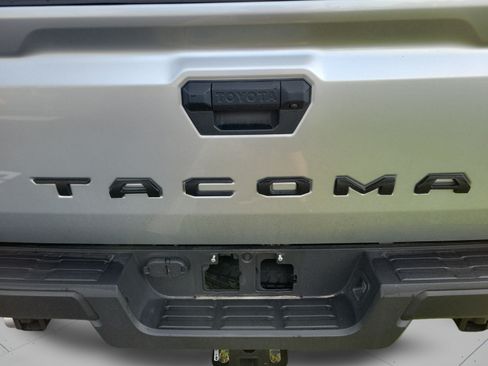 Used 2025 Toyota Tacoma SR RWD image 22