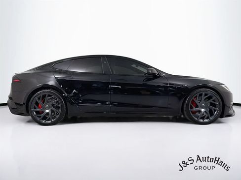 Used 2026 Tesla Model S Plaid AWD/4WD image 8