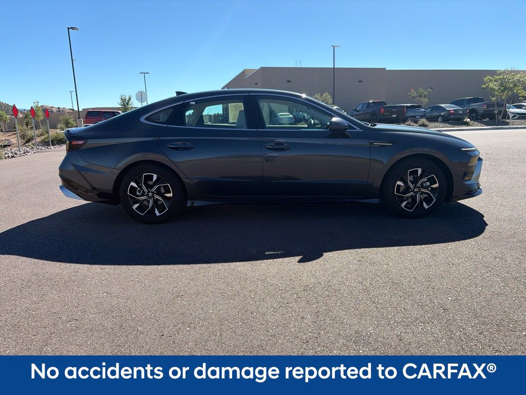 Certified 2025 Hyundai Sonata SEL FWD image 3