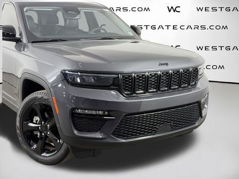 Used 2024 Jeep Grand Cherokee Limited w/ Black Appearance Package RWD image 55