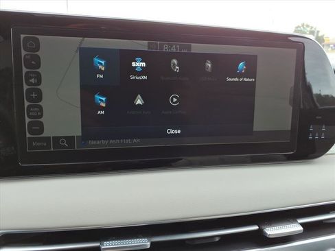 Used 2023 Hyundai Palisade Calligraphy image 21