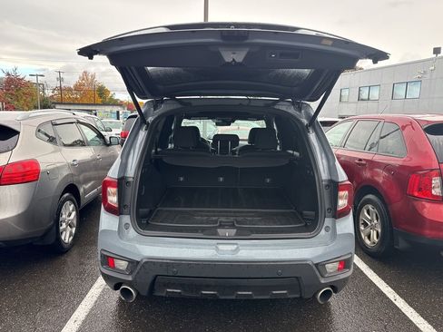 Used 2024 Honda Passport Black Edition image 8