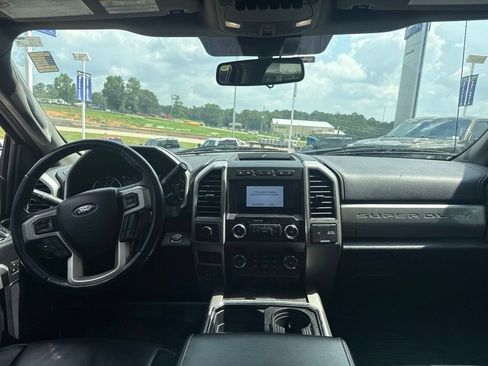 Used 2021 Ford F350 Lariat w/ Lariat Ultimate Package AWD/4WD image 13
