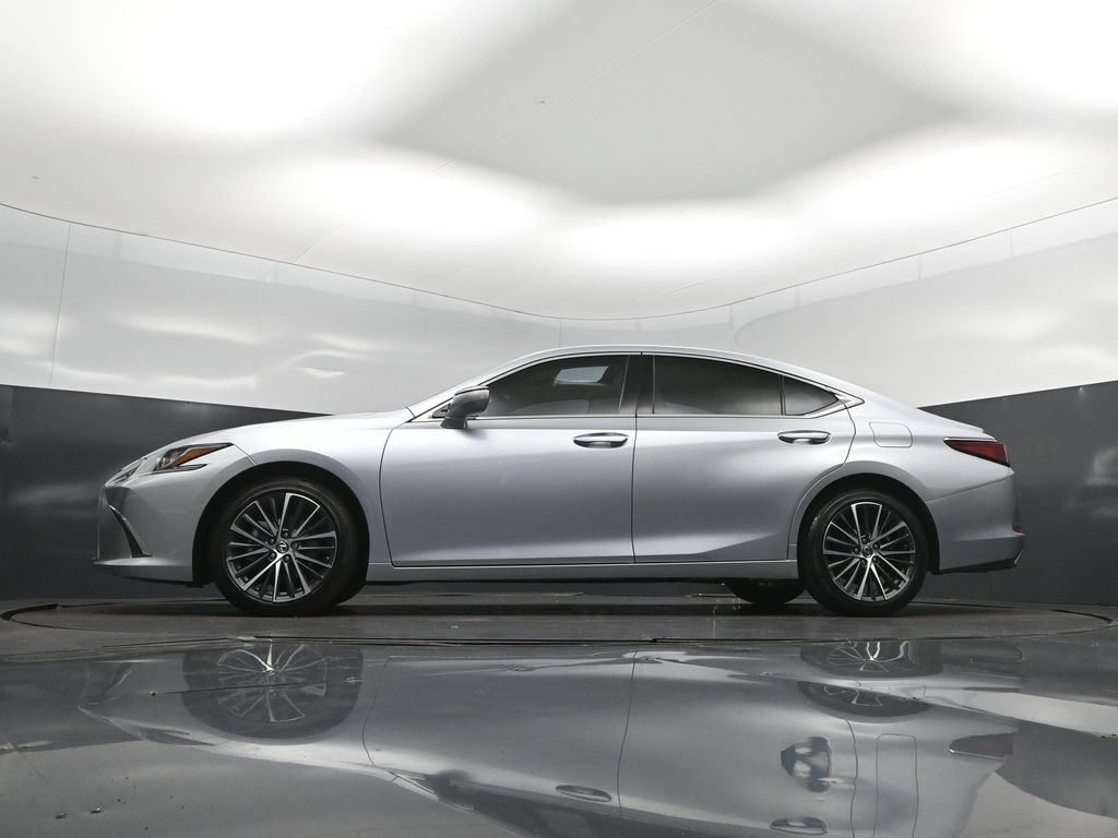 Used 2025 Lexus ES 350 w/ Premium Package FWD image 39